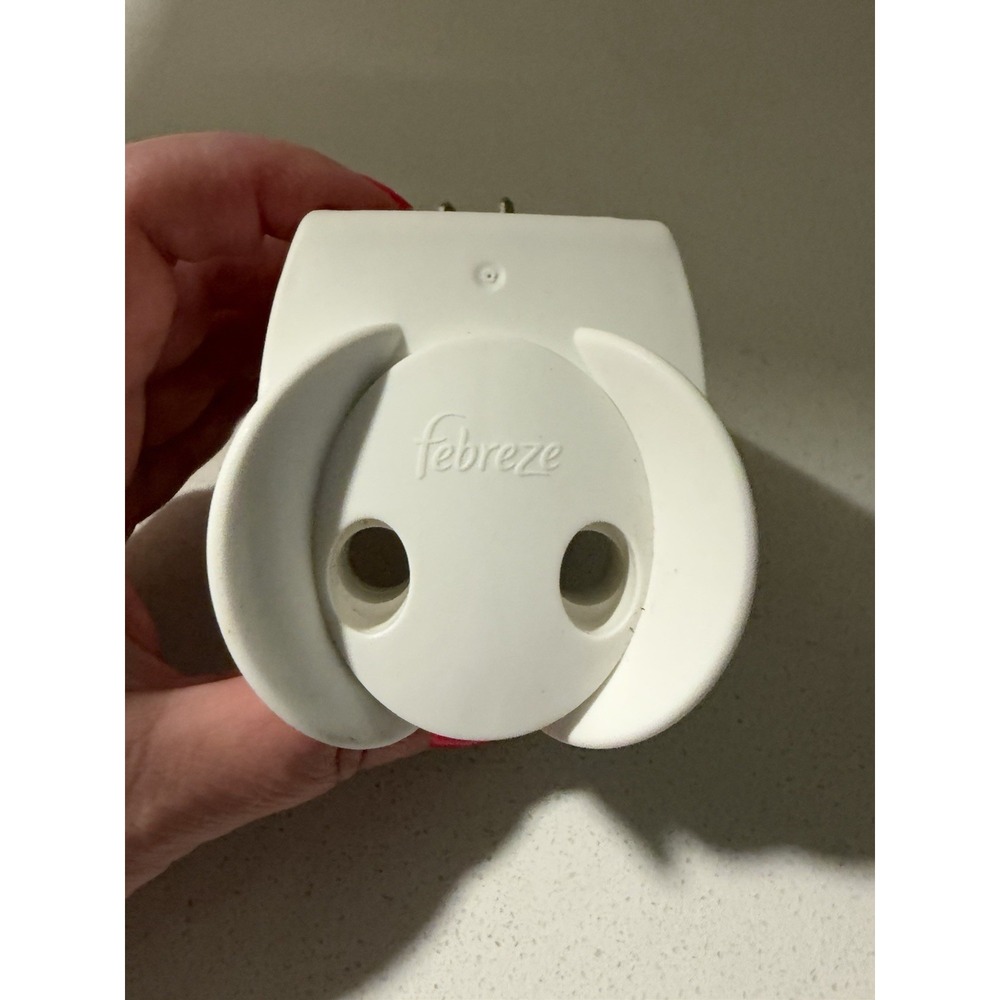 Febreze Noticeables 2 In 1 Alternating Scented Oil Warmer Plug In -set Of 2